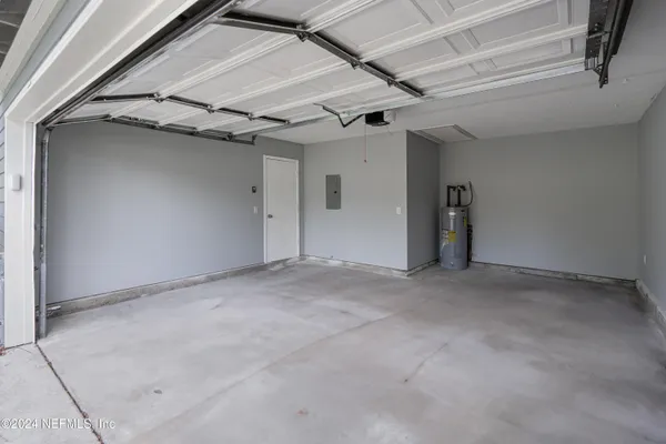 $2,200 | 3912 English Colony Drive South, Jacksonville, FL 32257