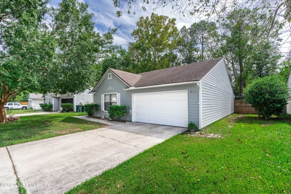 $2,200 | 3912 English Colony Drive South, Jacksonville, FL 32257