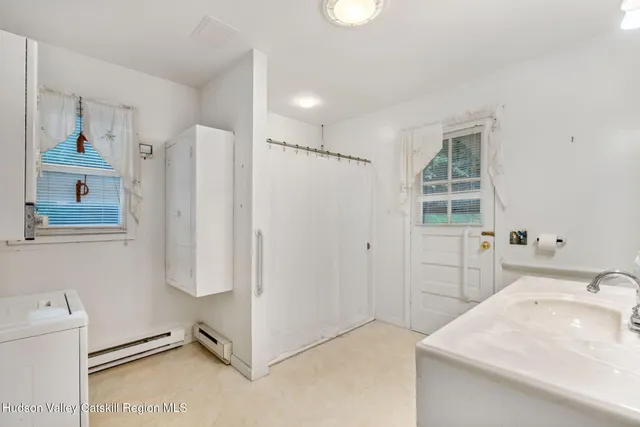 $1,799,000 | 2320 Glasco Turnpike, Woodstock, NY 12498