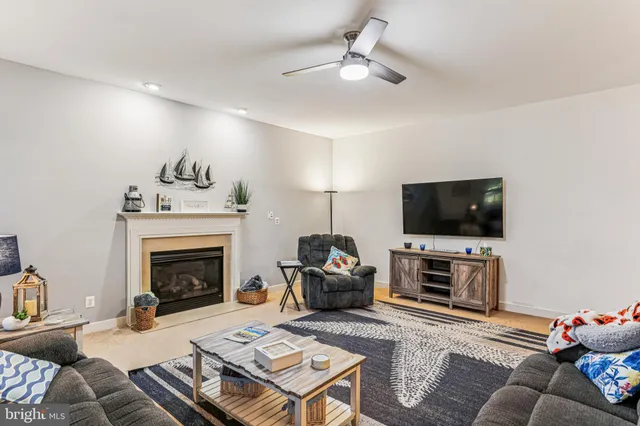 $585,000 | 1 Sumter Court, Ocean View, DE 19970