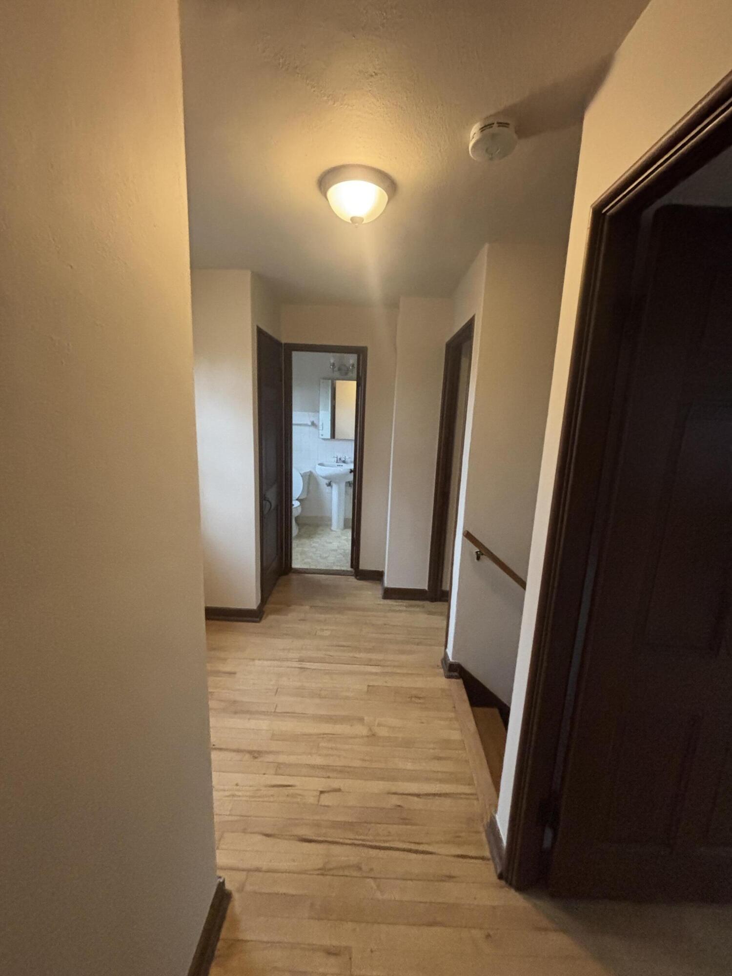 5586 Azalea Court Greendale, WI 53129 - Photo 14 of 21 IMG_1532