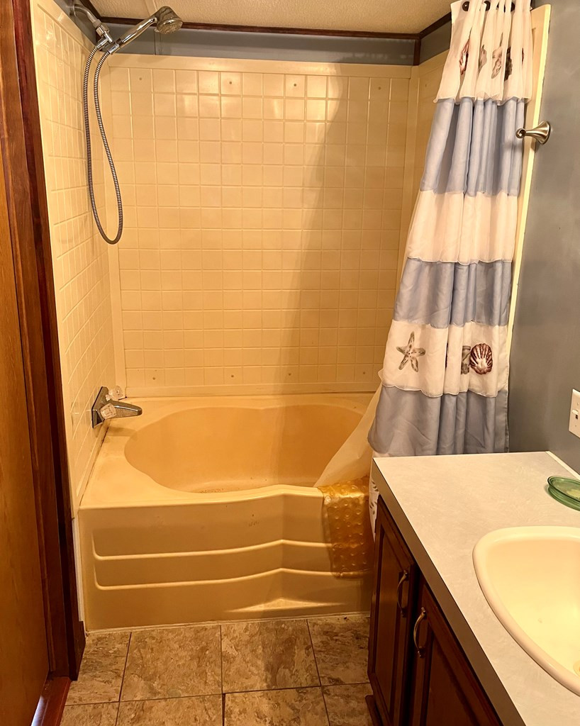 105 Chambers Road Burke, NY 12917 - Photo 11 of 21 Gallery Image 11