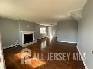 $3,600 | 2 Westbury Drive, Iselin, NJ 08830