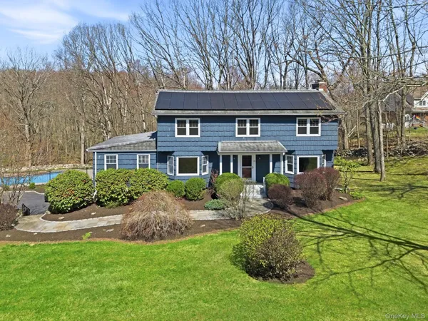 $975,000 | 40 Valley Pond Road, Katonah, NY 10536