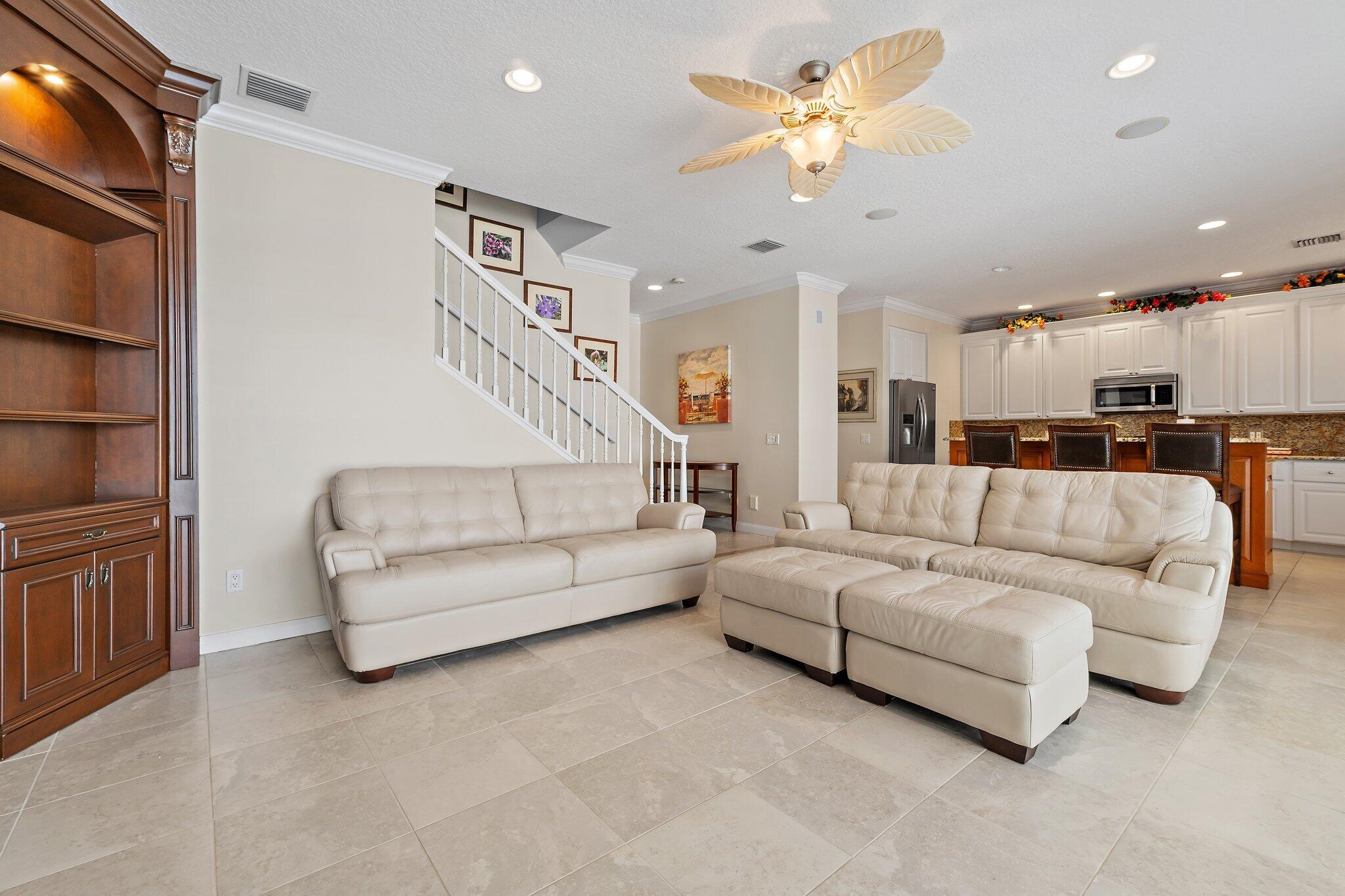 115 Castries Drive Jupiter, FL 33458 - Photo 13 of 60 Living Room