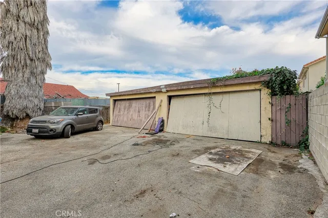 $1,200,000 | 14526 Normandie Avenue, Gardena, CA 90247