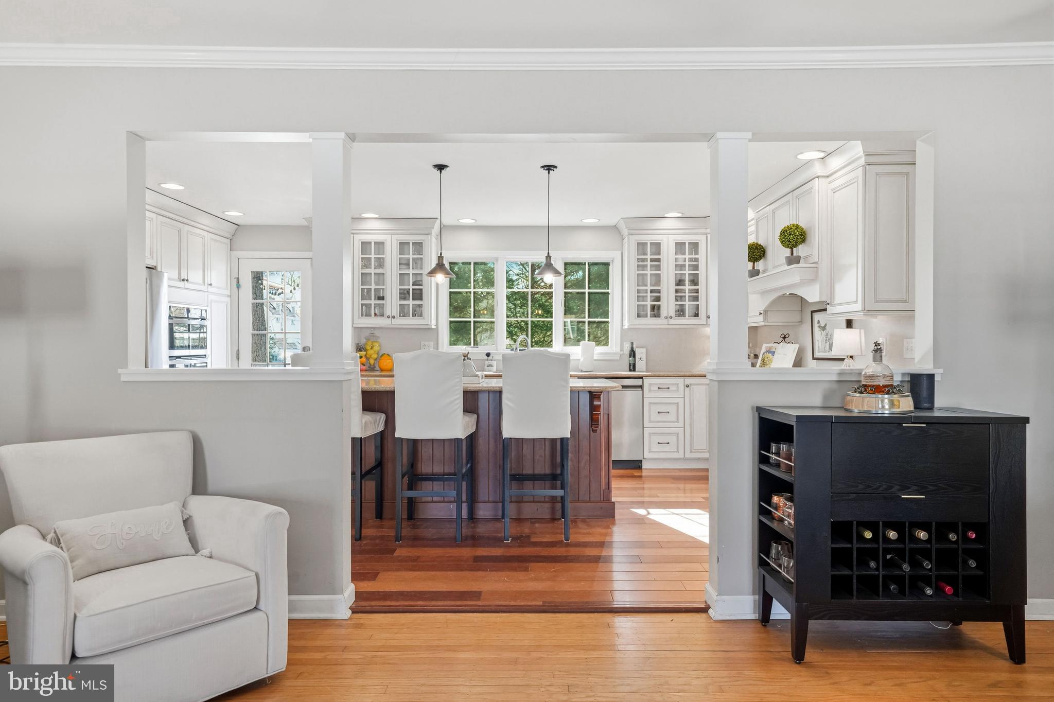 340 Coldstream Drive Berwyn, PA 19312 - Photo 11 of 68 updated, timeless kitchen design