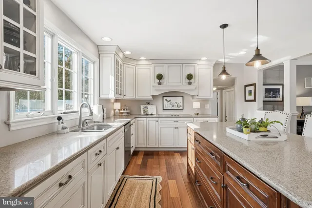 $1,049,000 | 340 Coldstream Drive, Berwyn, PA 19312