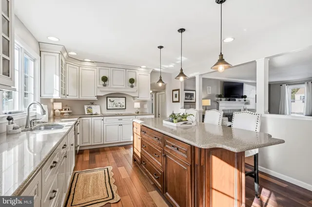 $1,049,000 | 340 Coldstream Drive, Berwyn, PA 19312