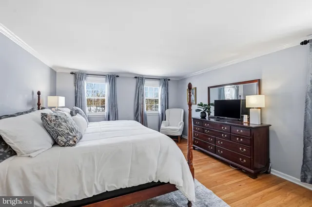 $1,049,000 | 340 Coldstream Drive, Berwyn, PA 19312