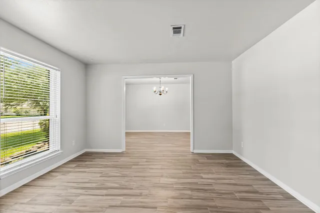 $2,300 | 27201 Paula Lane, Conroe, TX 77385