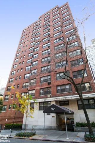 $629,000 | 166 East 35th Street, Unit 10G | Murray Hill