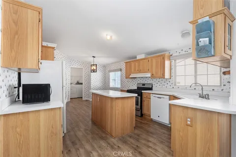 $330,000 | 5815 East La Palma Avenue, Unit 271, Anaheim, CA 92807