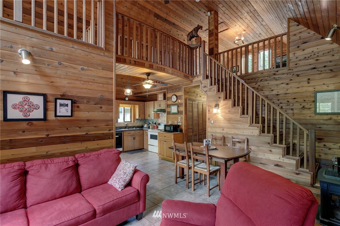 15008 Alpine Road Glacier, WA 98244 - Photo 7 of 24 Gallery Image 7