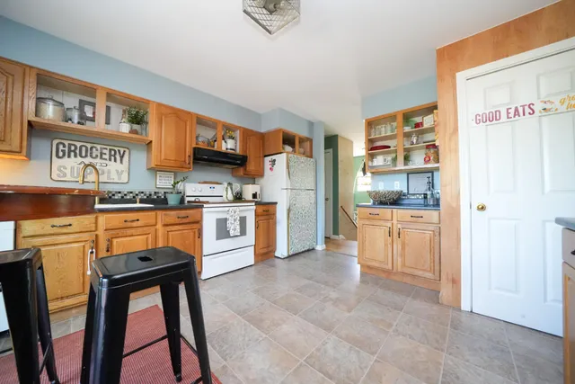 $442,000 | 3922 Union Street, Levant, ME 04456