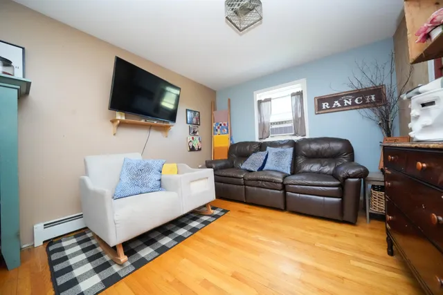 $442,000 | 3922 Union Street, Levant, ME 04456