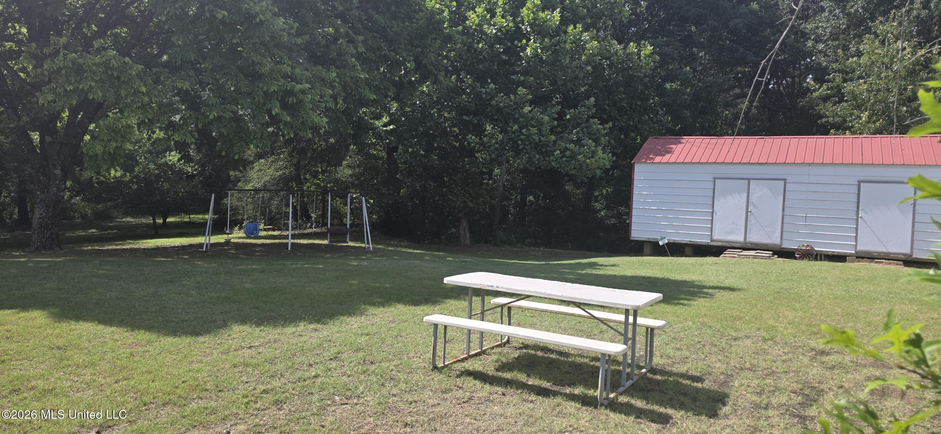 180 Stonewall Road Byhalia, MS 38611 - Photo 28 of 73 20260613_154614