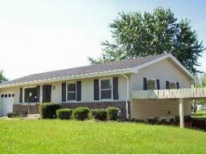 1323 Rochester Boulevard Rochester, IN 46975 - Photo 1 of 1