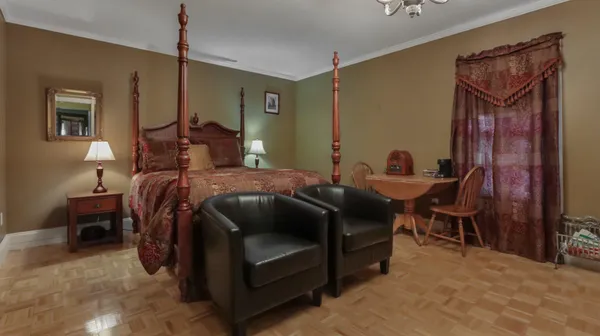 $1,649,000 | N3684 Claire Road, Franklin, WI 54642