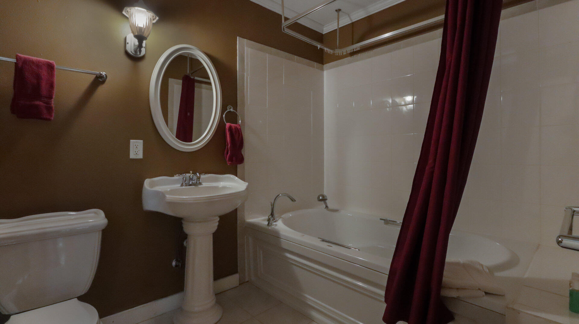 N3684 Claire Road Franklin, WI 54642 - Photo 12 of 51 025_img_2598