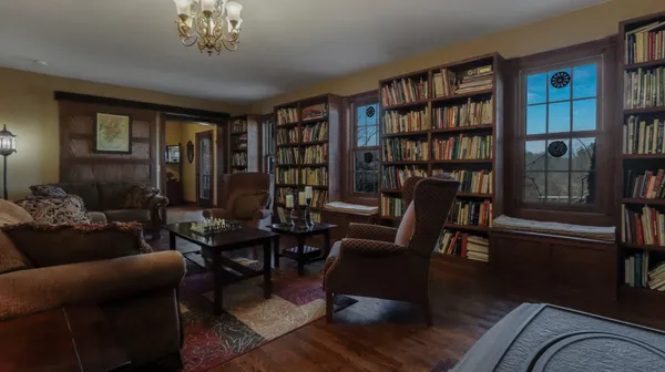 $1,649,000 | N3684 Claire Road, Franklin, WI 54642