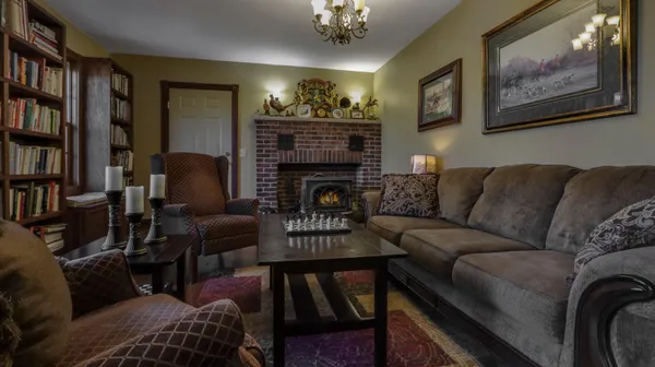 $1,649,000 | N3684 Claire Road, Franklin, WI 54642