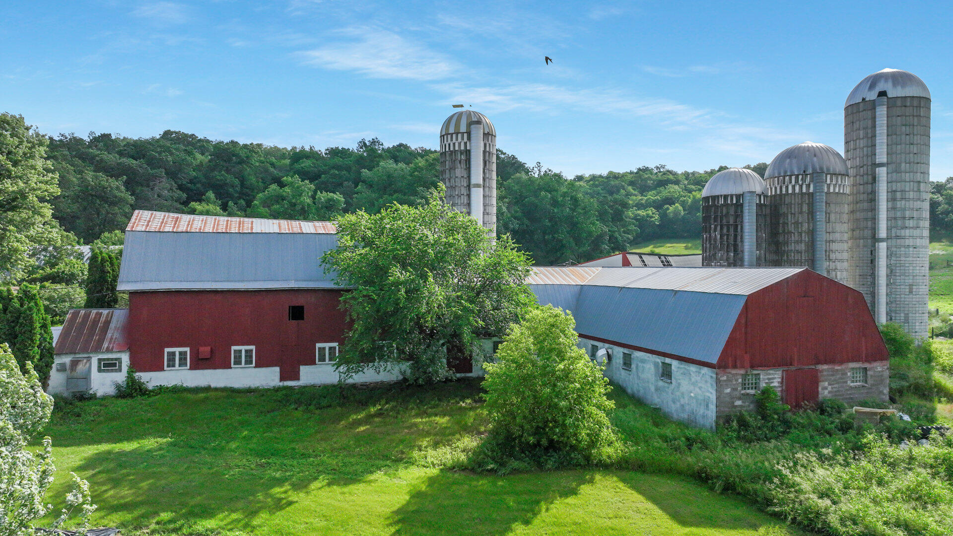 N3684 Claire Road Franklin, WI 54642 - Photo 30 of 51 056_dji_0170_976