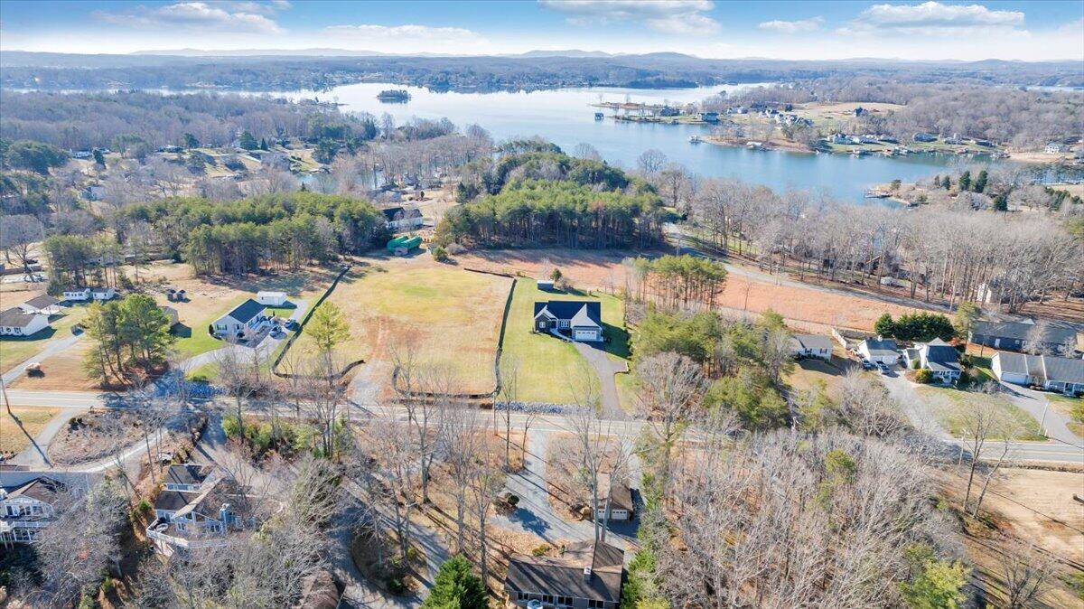 6340 Scruggs Road Moneta, VA 24121 - Photo 51 of 71 50-DJI_20251223000811_0123_D