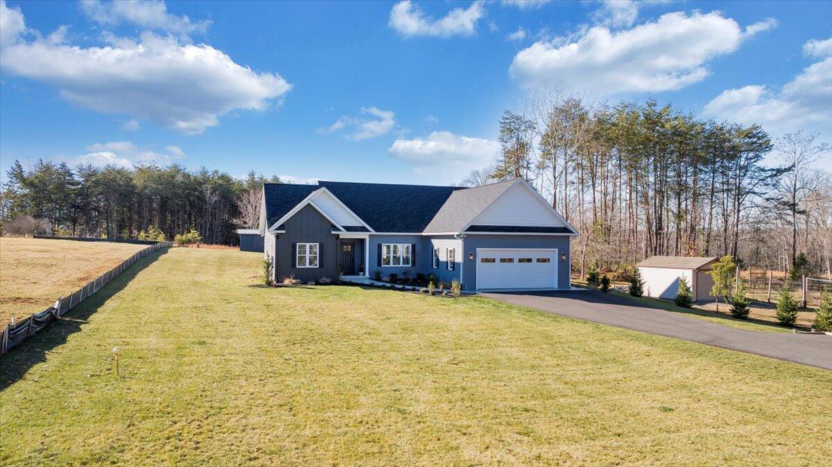 6340 Scruggs Road Moneta, VA 24121 - Photo 53 of 71 52-DJI_20251223000314_0108_D