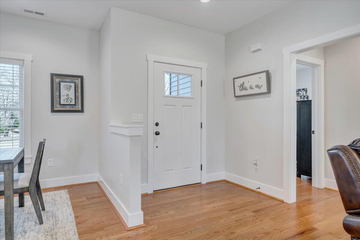 6340 Scruggs Road Moneta, VA 24121 - Photo 7 of 71 06-MIB05474