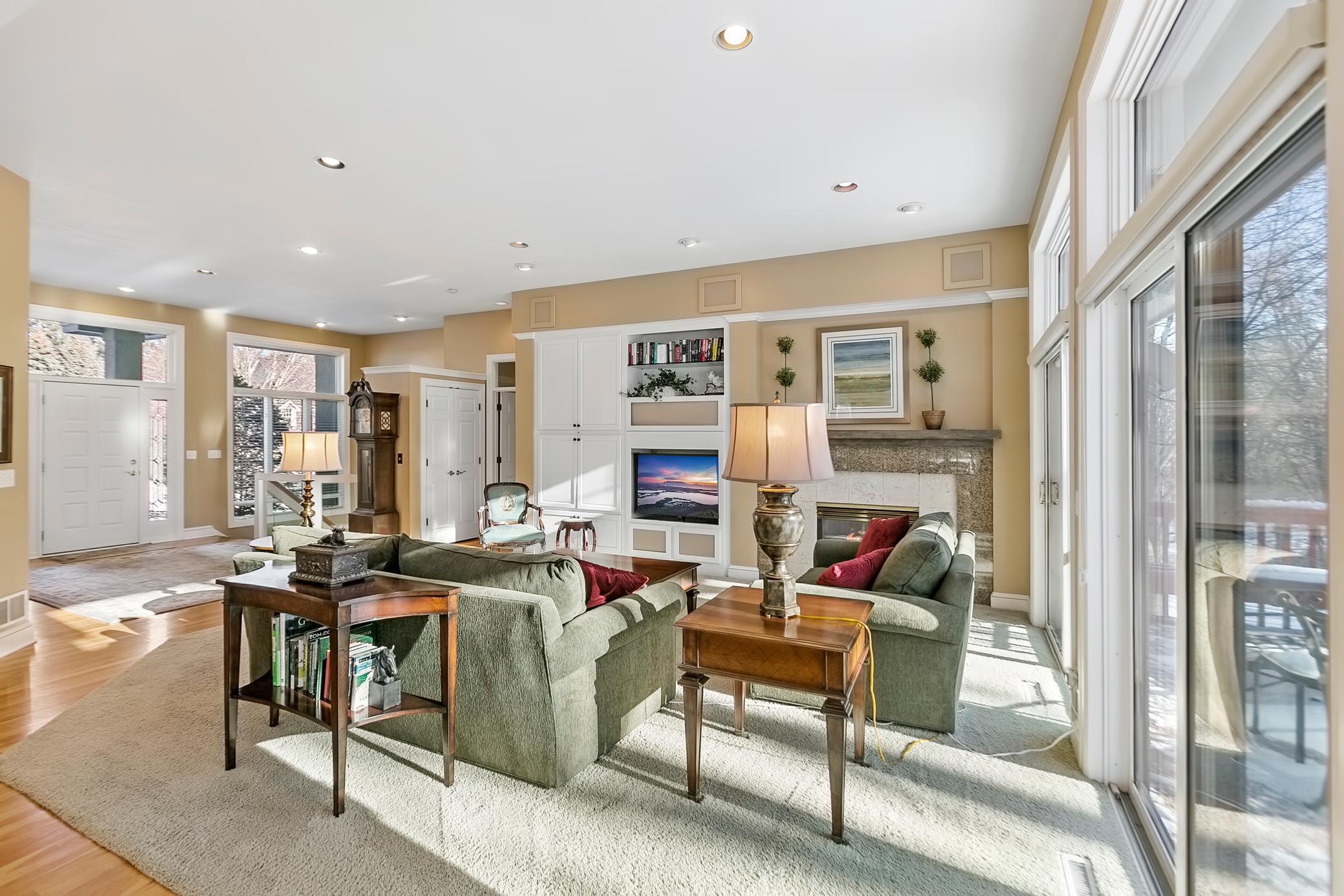 11623 Landing Road Eden Prairie, MN 55347 - Photo 14 of 40 Gallery Image 14