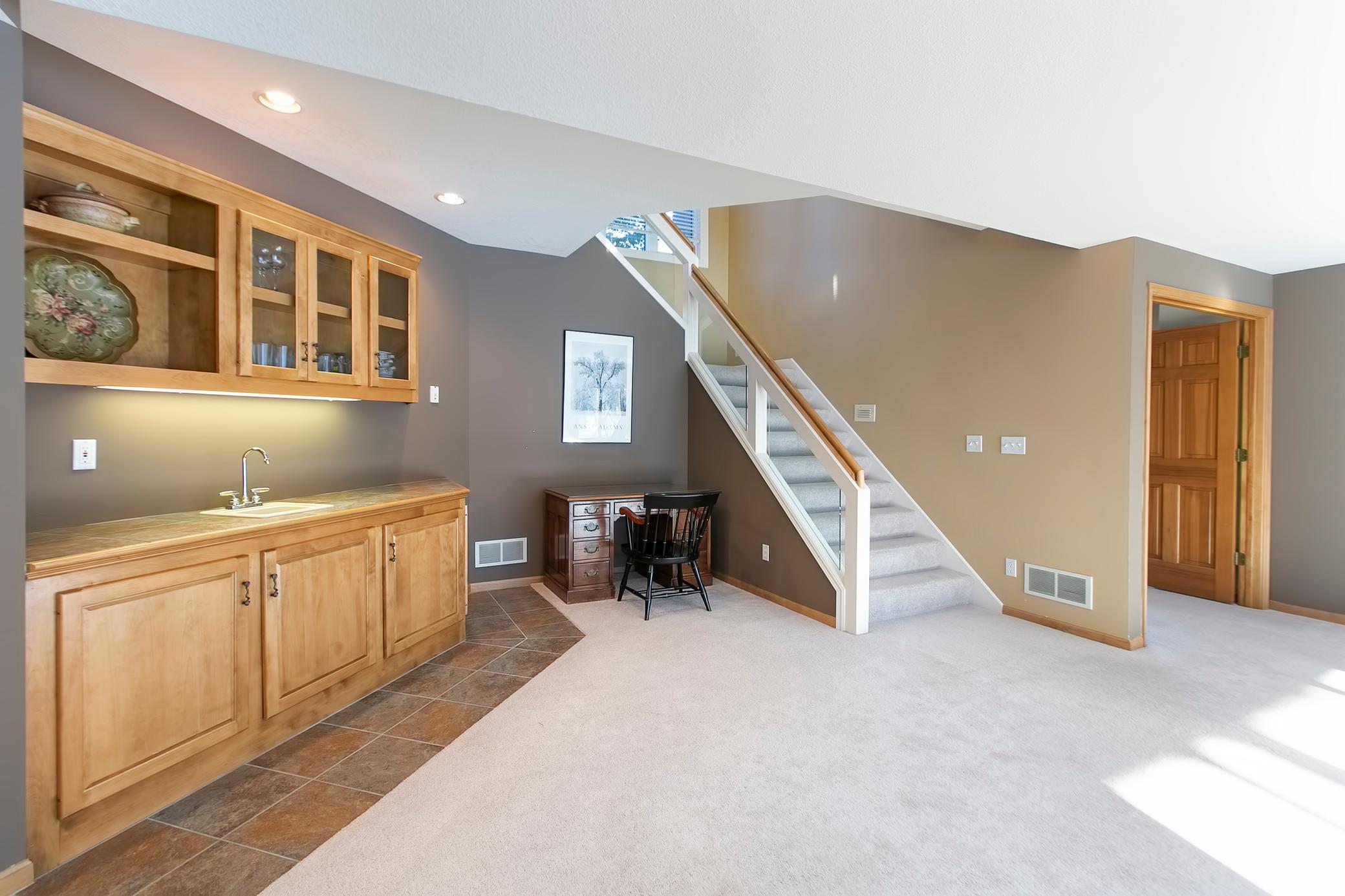 11623 Landing Road Eden Prairie, MN 55347 - Photo 30 of 40 Gallery Image 30