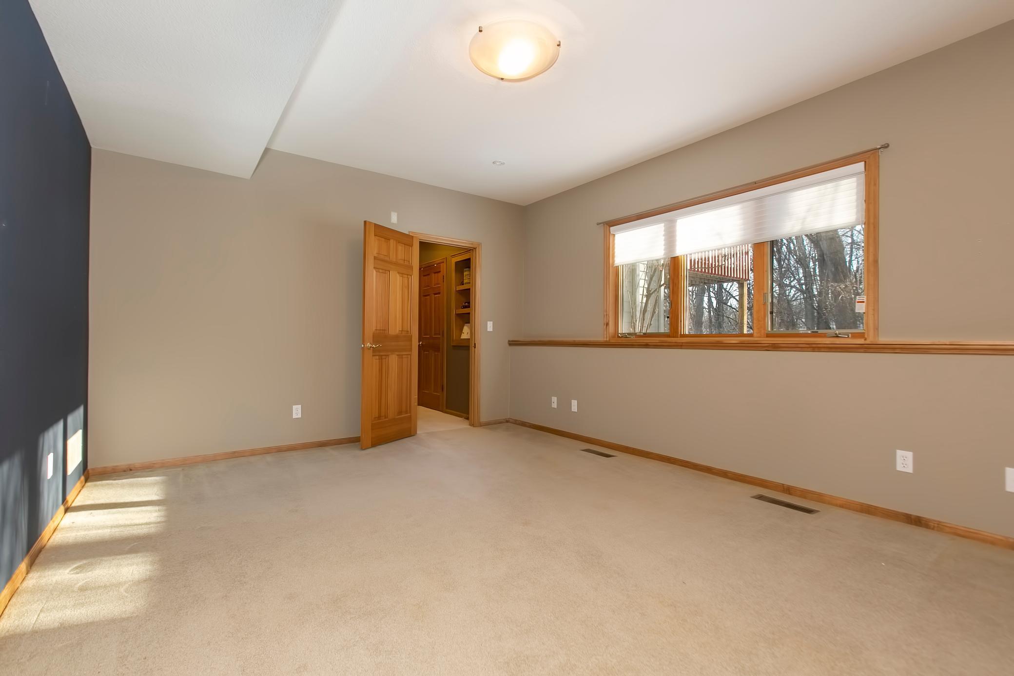 11623 Landing Road Eden Prairie, MN 55347 - Photo 35 of 40 Gallery Image 35