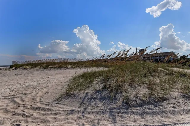 $2,400 | 5004 Karen Street, Fernandina Beach, FL 32034