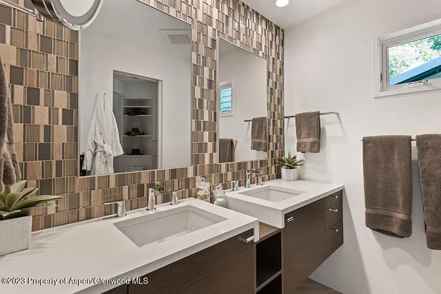 $30,000 | 630 West Hallam Street, Unit 1, Aspen, CO 81611