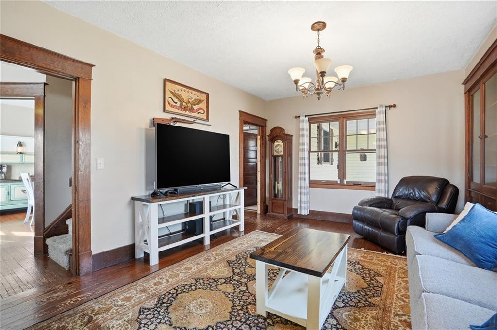 168 Burtner Road Butler, PA 16002 - Photo 9 of 50 Living room
