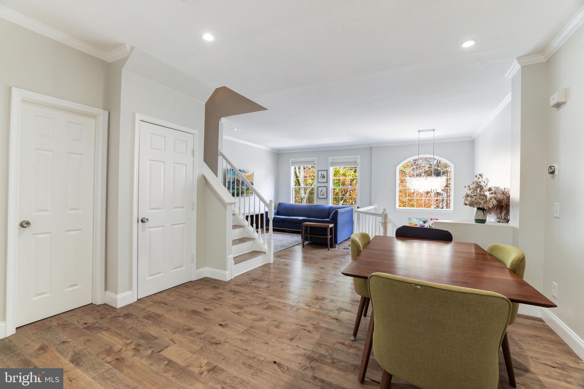 1232 Wild Hawthorn Way Reston, VA 20194 - Photo 23 of 43 Gallery Image 23