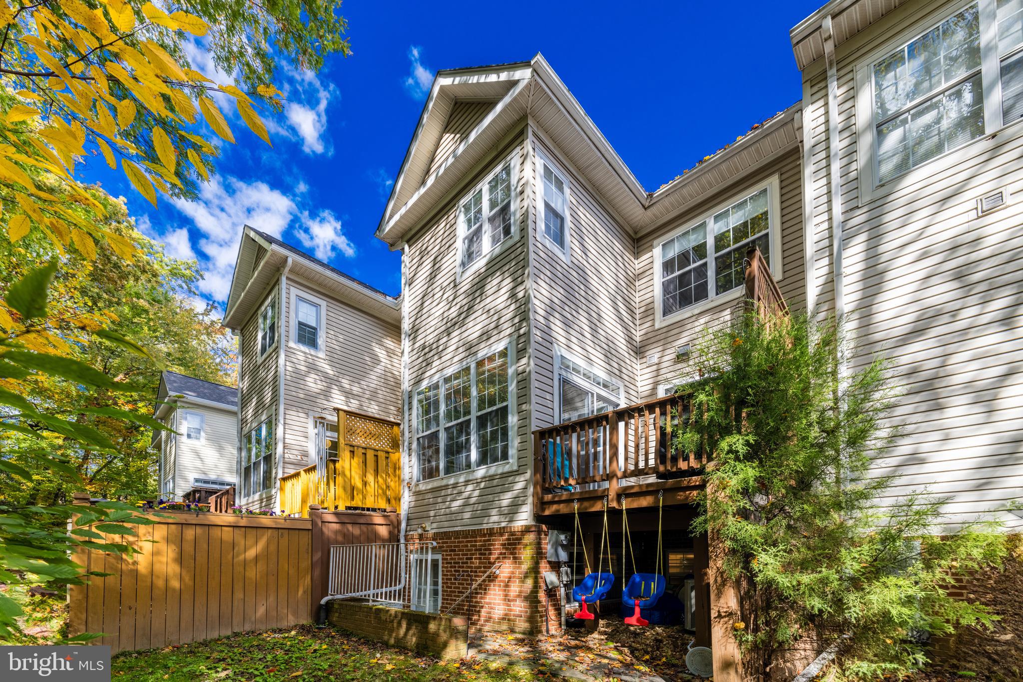 1232 Wild Hawthorn Way Reston, VA 20194 - Photo 42 of 43 Gallery Image 42