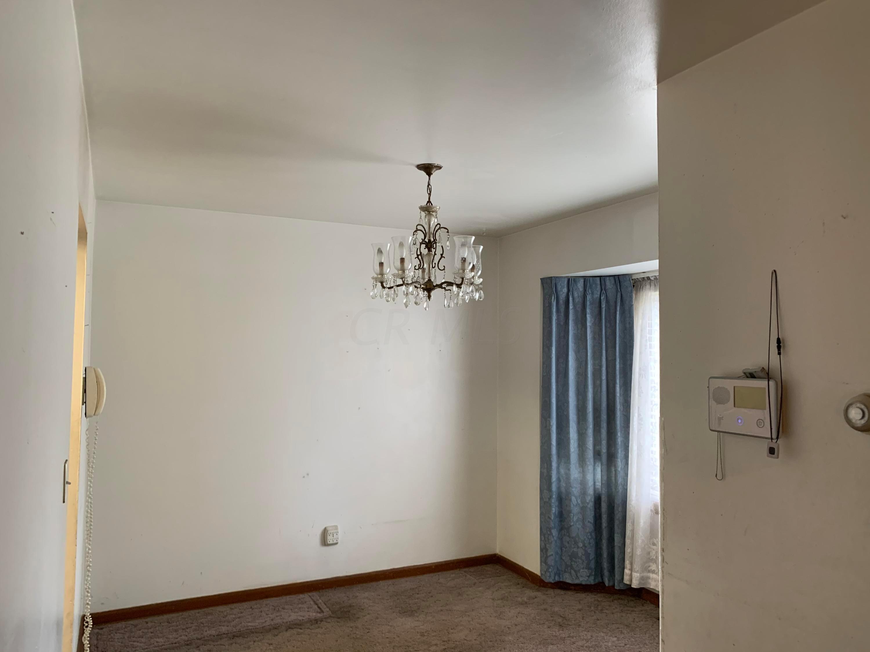 1587 Courtright Road Columbus, OH 43227 - Photo 8 of 29 Gallery Image 8