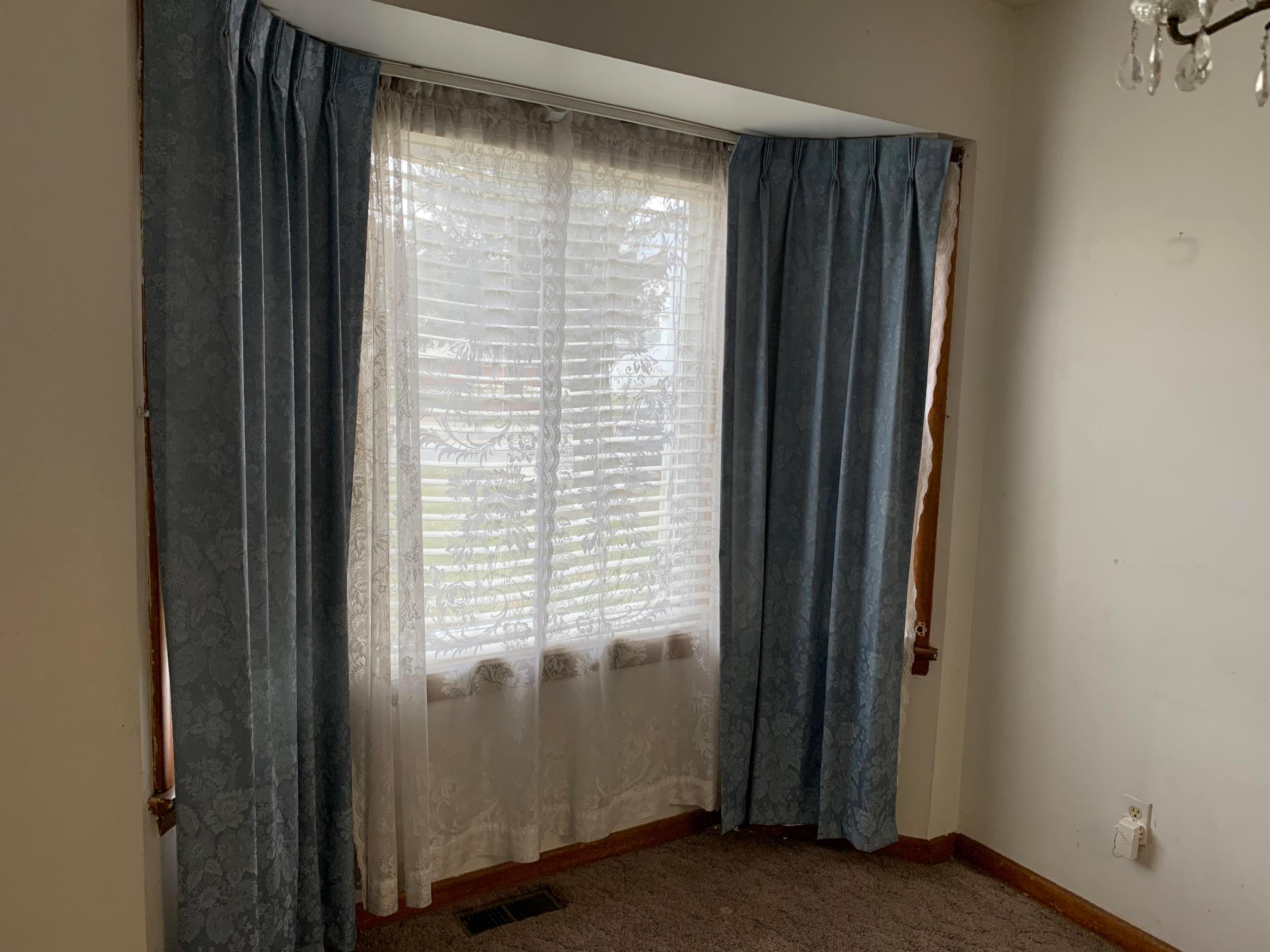 1587 Courtright Road Columbus, OH 43227 - Photo 9 of 29 Gallery Image 9