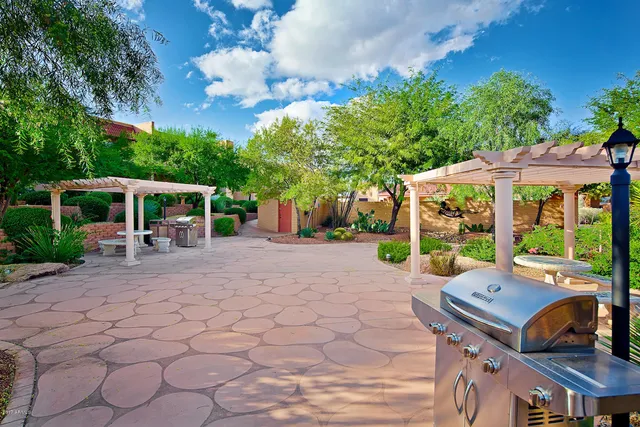 $1,800 | 540 South West Road, Unit 14, Wickenburg, AZ 85390