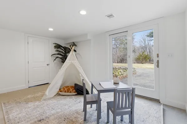 $949,000 | 54 Union Street, Natick, MA 01760