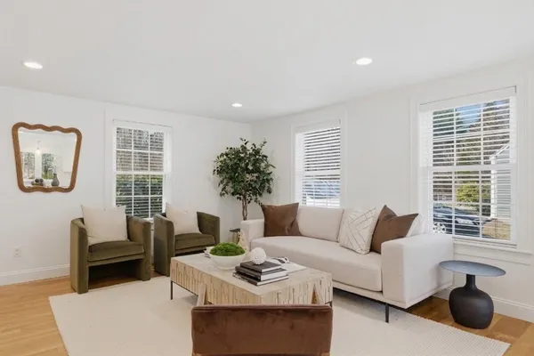 $949,000 | 54 Union Street, Natick, MA 01760