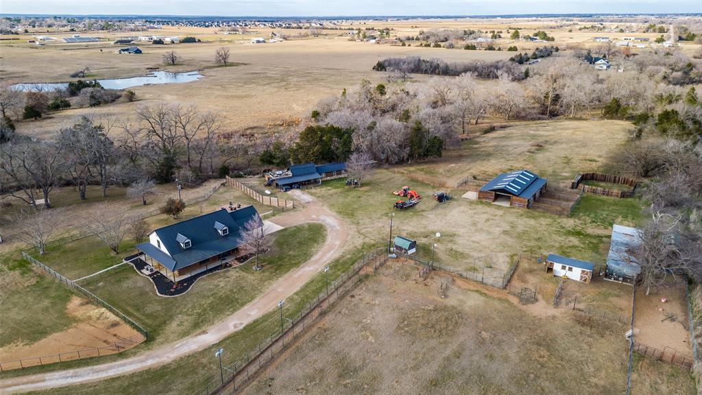 1353 Spring Creek Road Collinsville, TX 76233 - Photo 36 of 40 Aerial View