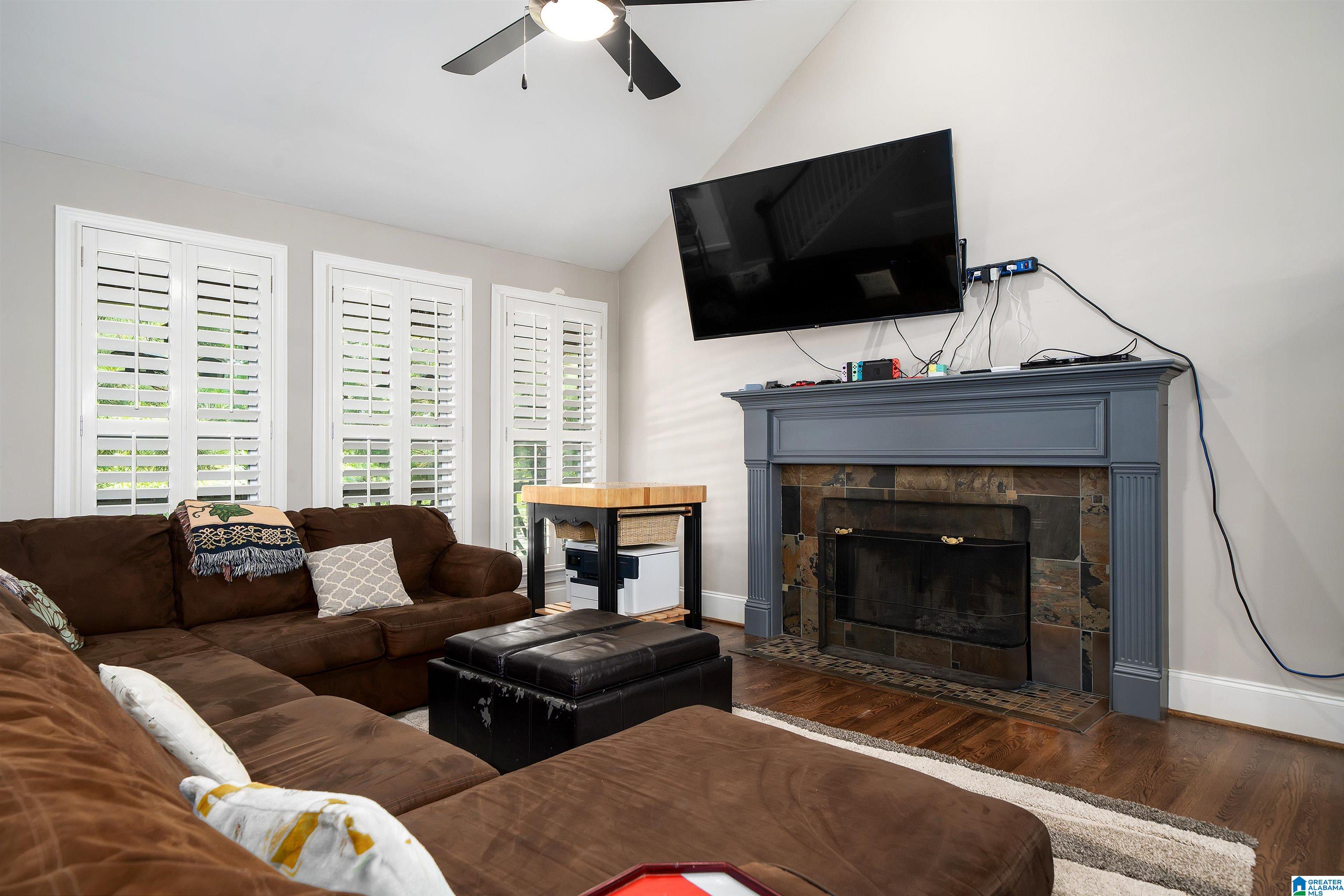 2347 Tyler Road Birmingham, AL 35226 - Photo 2 of 32