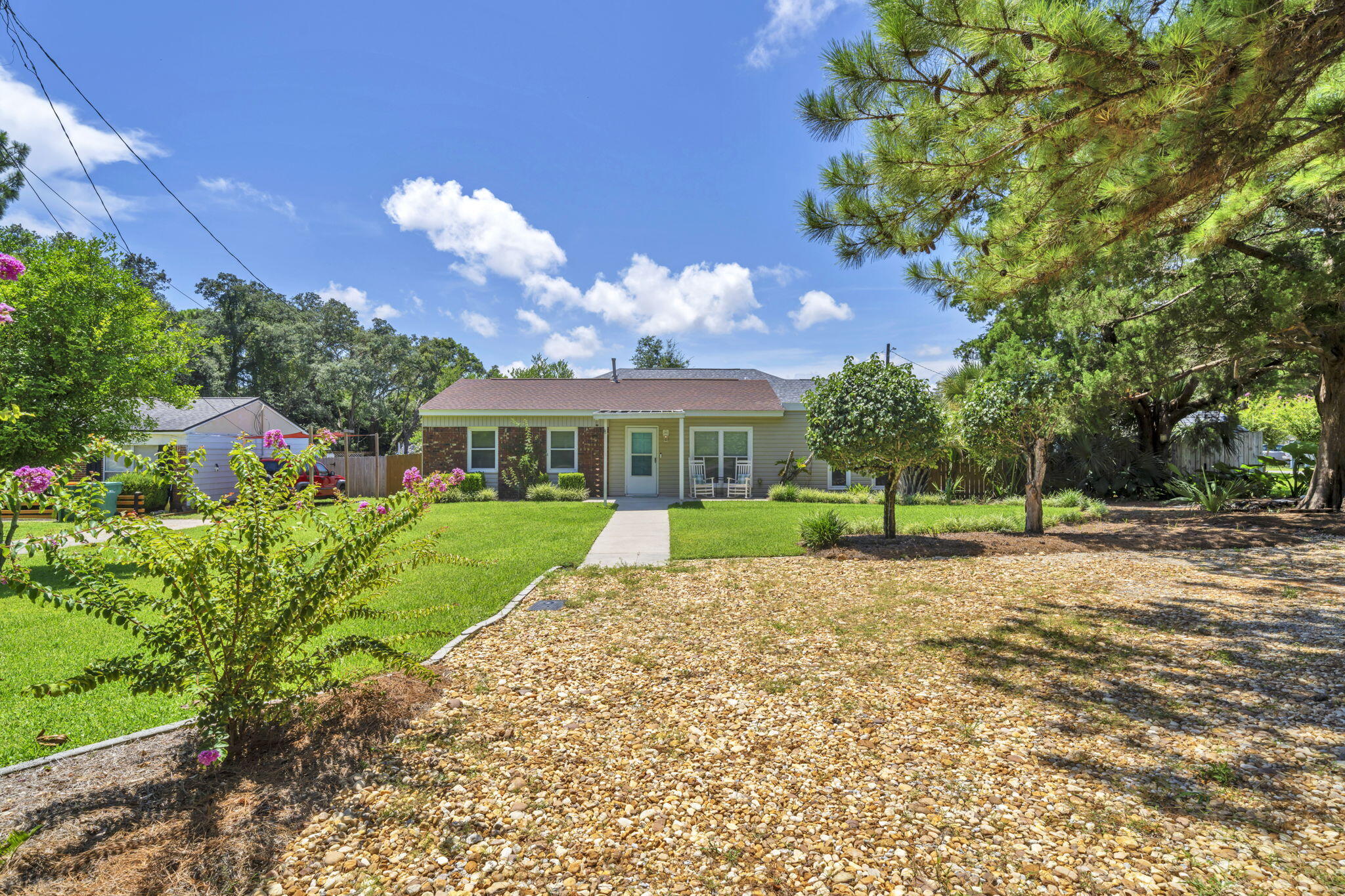 57 7th Street Shalimar, FL 32579 - Photo 3 of 36 57 7th St_ Front Yard