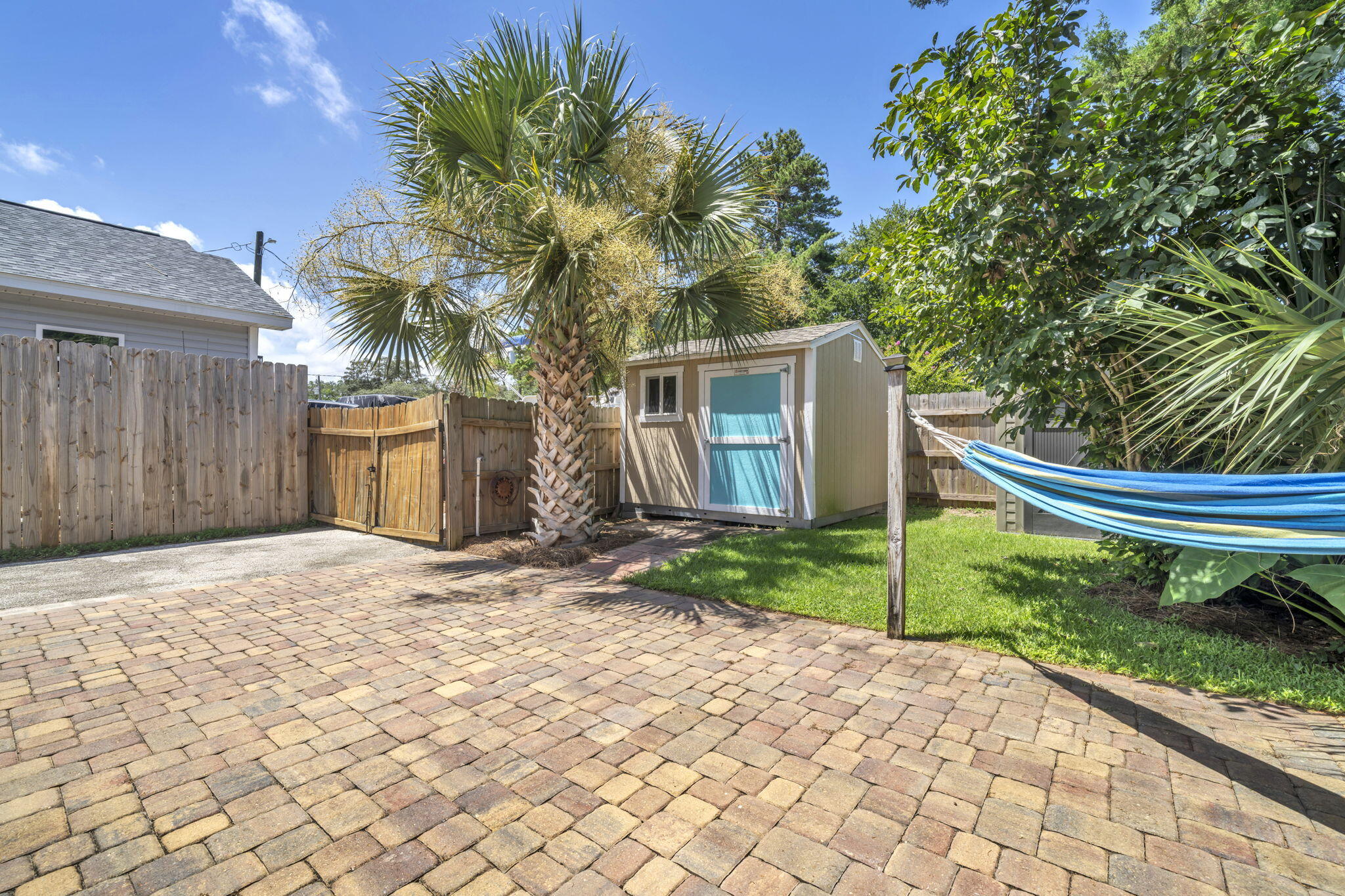 57 7th Street Shalimar, FL 32579 - Photo 5 of 36 57 7th St_Back Yard