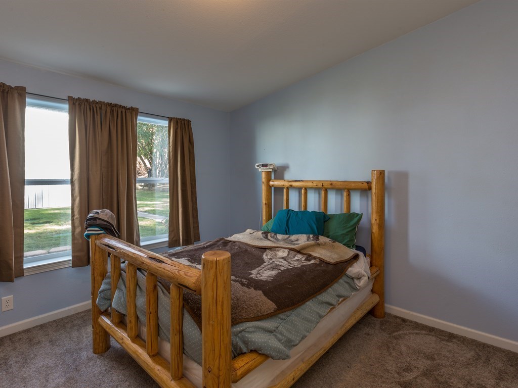 15002 South Stentz Road Spangle, WA 99031 - Photo 11 of 20