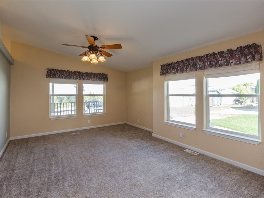 15002 South Stentz Road Spangle, WA 99031 - Photo 3 of 20