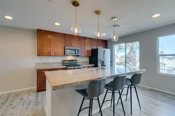 $2,195 | 9050 West Tropicana Avenue, Unit 1048, Las Vegas, NV 89147